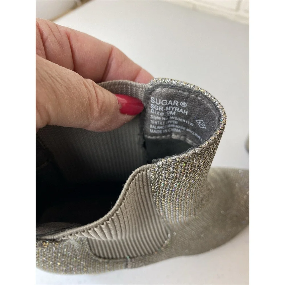 SUGAR Womens Silver  Glitter Pewter Mesh Pointed Toe Block Heel Booties Size 9